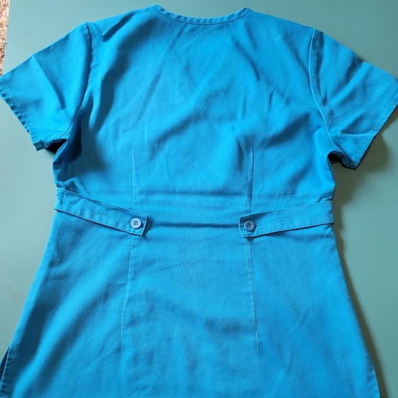 Grey's Anatomy Professional Scrub Top - Picture 5 of 6